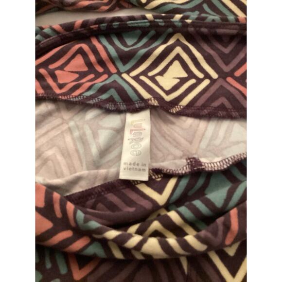 Lot Of 2‎ LulaRoe Leggings OS 0-10 Geometric Comfy - Picture 2 of 4